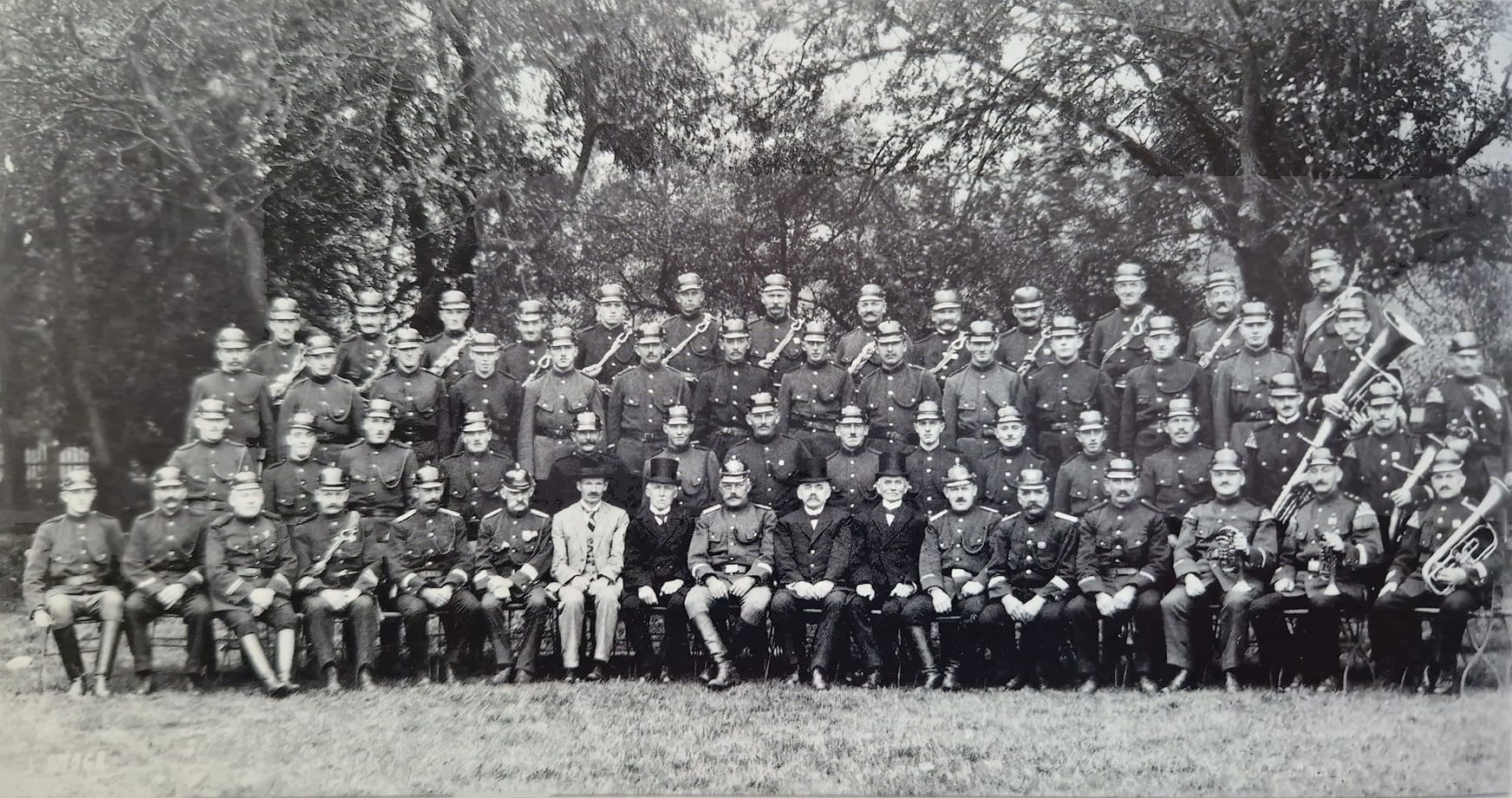 Gruppenfoto der Feuerwehr Lichtenberg zum 50-jährigen Bestehen 1926